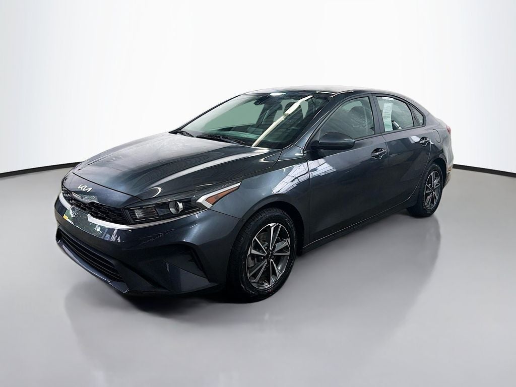 2022 Kia Forte LXS