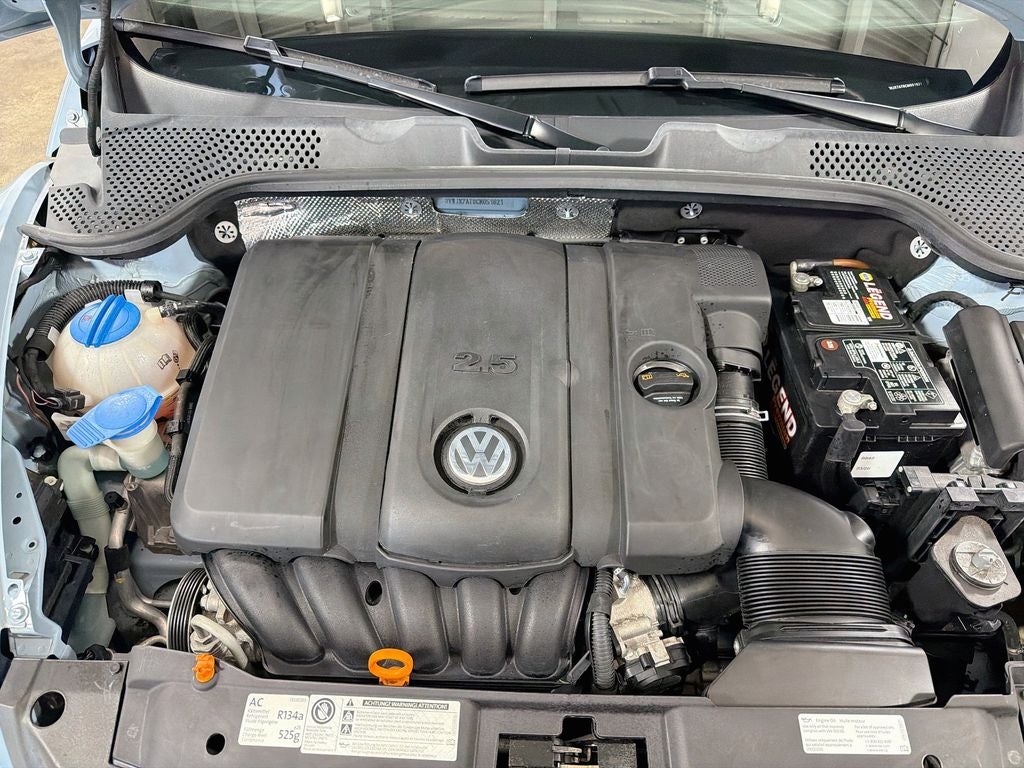 2012 Volkswagen Beetle 2.5L