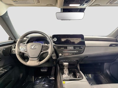 2024 Lexus ES 300h Luxury