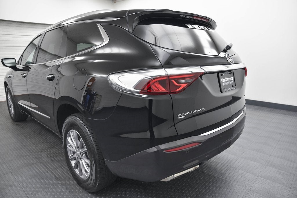 2024 Buick Enclave Essence