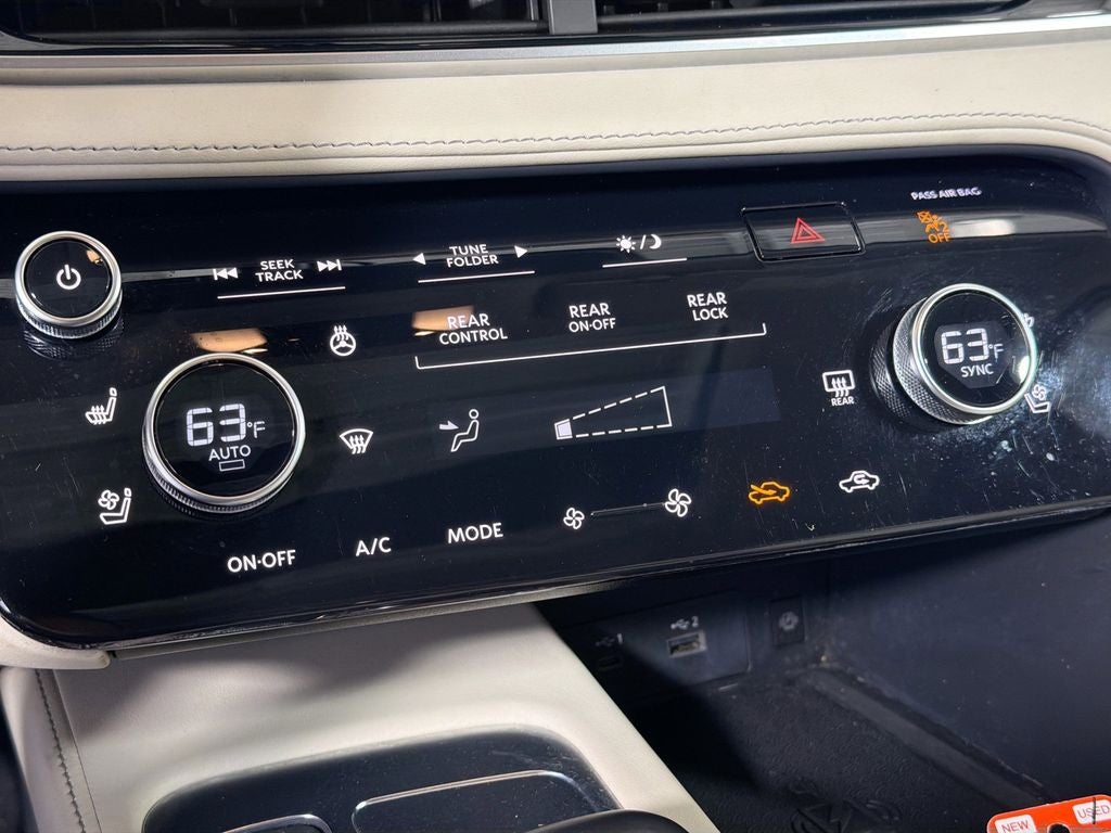2023 INFINITI QX60 LUXE