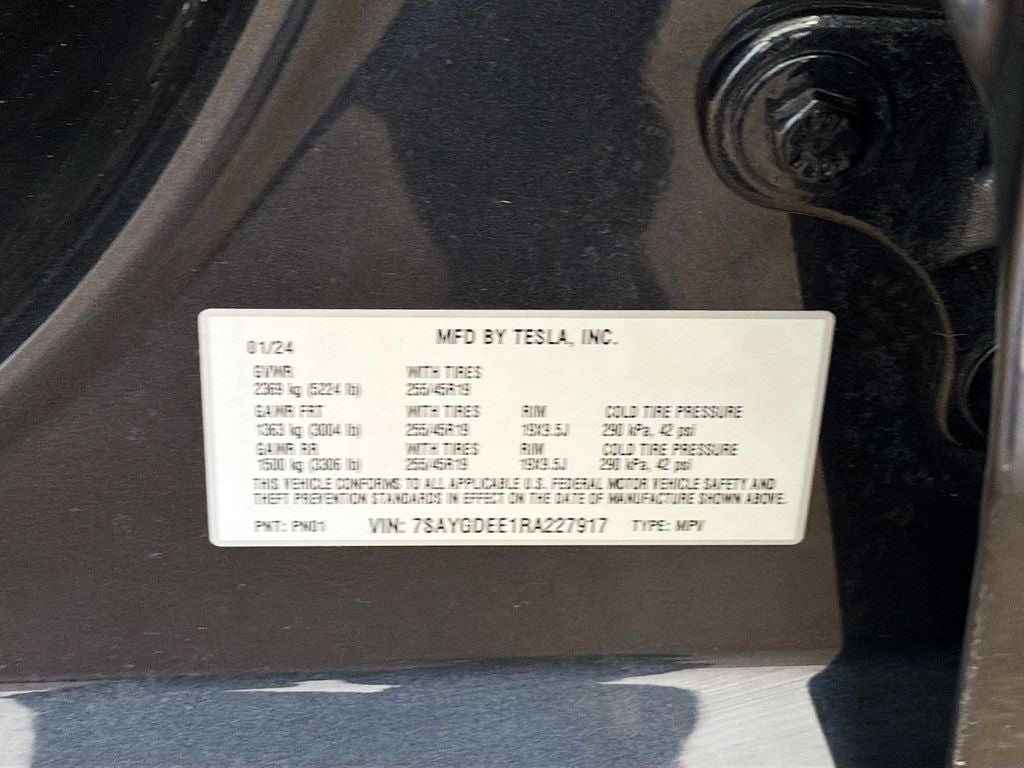 2024 Tesla Model Y Long Range