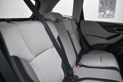 2023 Subaru Forester Base