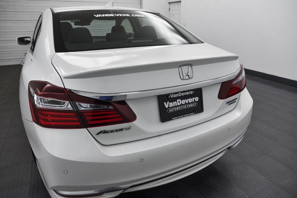 2017 Honda Accord Hybrid Touring