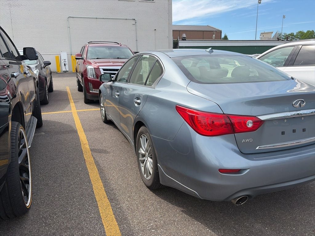 2015 INFINITI Q50 Premium