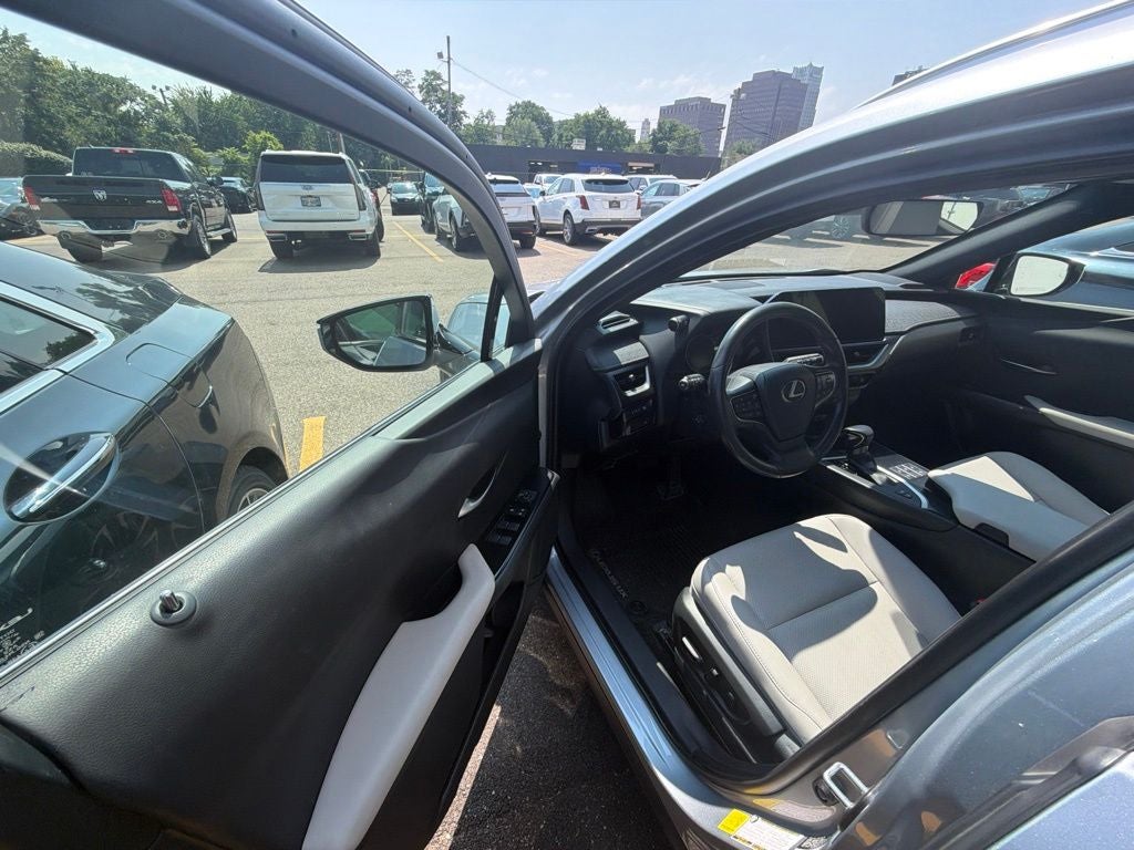 2023 Lexus UX 250h Premium