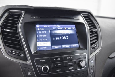 2017 Hyundai Santa Fe SE