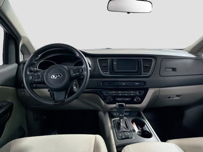 2015 Kia Sedona LX
