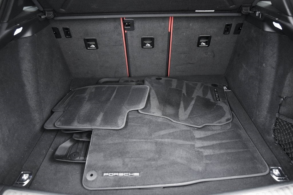 2021 Porsche Macan S