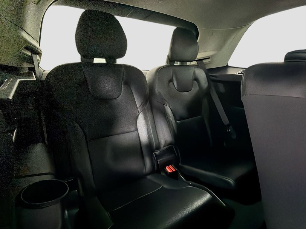 2019 Volvo XC90 T6 Momentum
